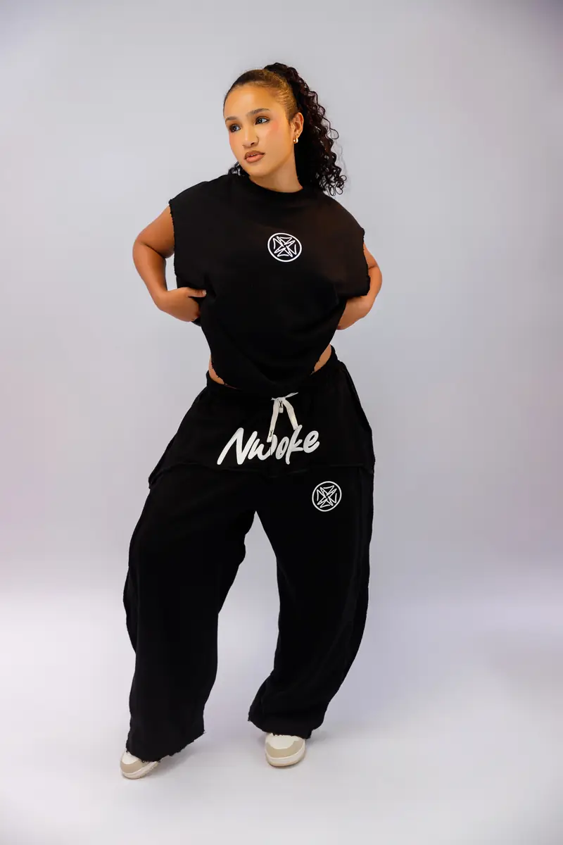 The Legodi set in Black, white print