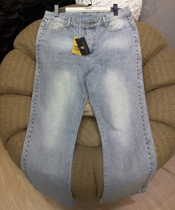 Rhinestone-Embellished Baggy Jeans